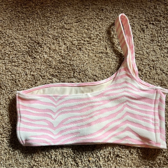 Triangl pink tiger stripes bikini top - Picture 3 of 3
